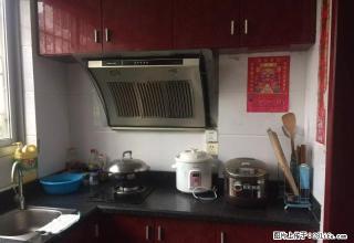 纽约街单身公寓 一房一厅1900 设备齐全 拎包入住城市中心 - 宁德28生活网 nd.28life.net